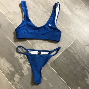 Boutine LA blue bikini